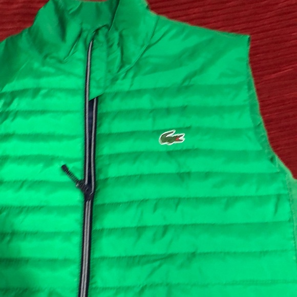 Lacoste   insulated lightweight  Golf Quilted Vest - Picture 2 of 4